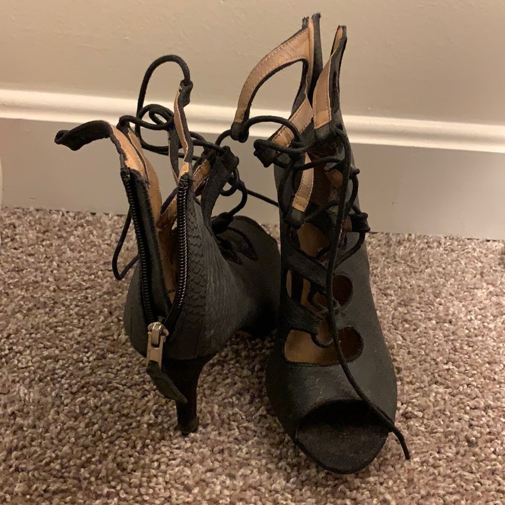 Size ten black strappy heels!